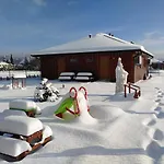 Z Tężnią Solankową, Sauną, Kominkiem Led I śniadaniem Nad Jeziorem żywieckim Zarzecze (Silesia)