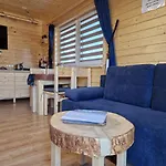 Z Teznia Solankowa, Sauna, Kominkiem Led Nad Jeziorem Zywieckim