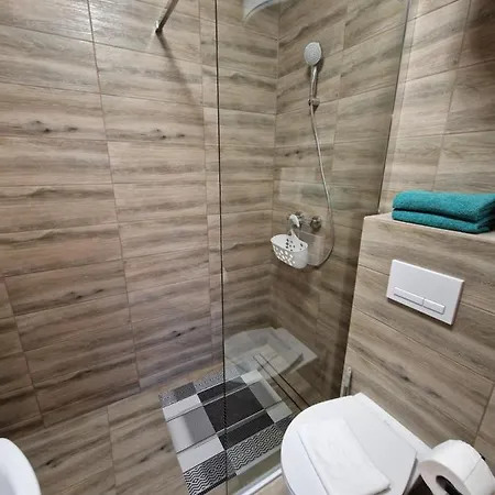 Z Teznia Solankowa, Sauna, Kominkiem Led Nad Jeziorem Zywieckim Διαμέρισμα *