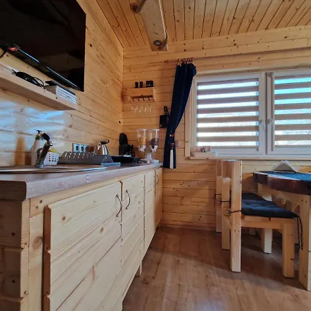 Z Teznia Solankowa, Sauna, Kominkiem Led Nad Jeziorem Zywieckim