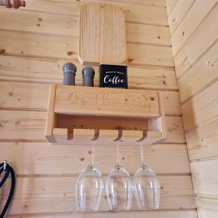 Z Teznia Solankowa, Sauna, Kominkiem Led Nad Jeziorem Zywieckim * Zarzecze (Silesia)