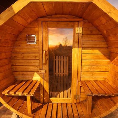Appartement Z Teznia Solankowa, Sauna, Kominkiem Led Nad Jeziorem Zywieckim