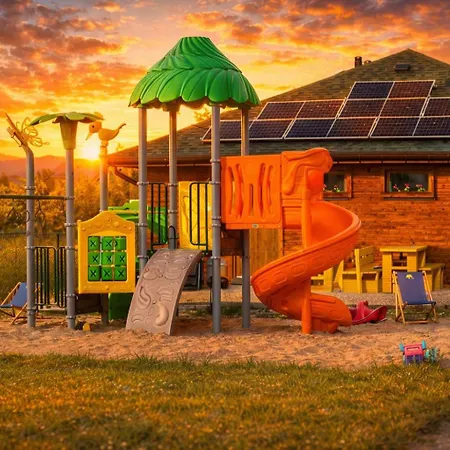 Z Teznia Solankowa, Sauna, Kominkiem Led Nad Jeziorem Zywieckim Zarzecze (Silesia)