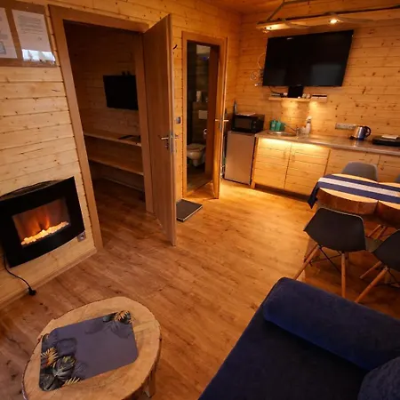 Διαμέρισμα Z Teznia Solankowa, Sauna, Kominkiem Led Nad Jeziorem Zywieckim