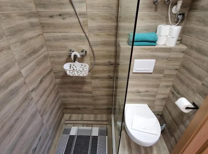 דירה Z Teznia Solankowa, Sauna, Kominkiem Led Nad Jeziorem Zywieckim