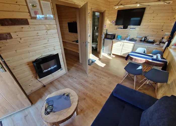 Z Teznia Solankowa, Sauna, Kominkiem Led Nad Jeziorem Zywieckim * זאז'צ'ה