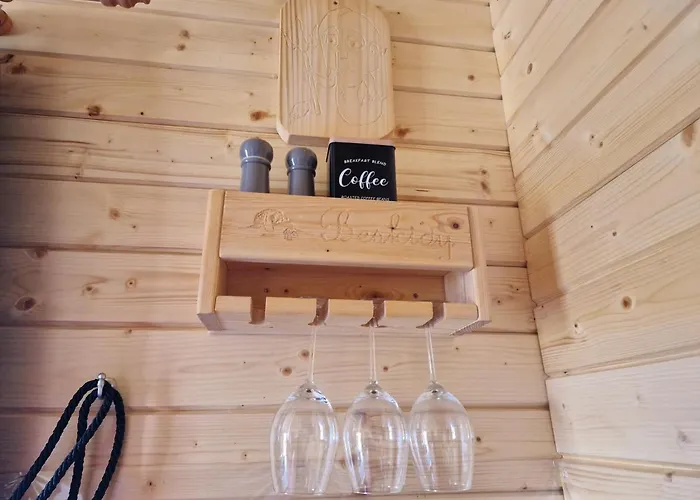 Z Teznia Solankowa, Sauna, Kominkiem Led Nad Jeziorem Zywieckim * Zarzecze (Silesia)