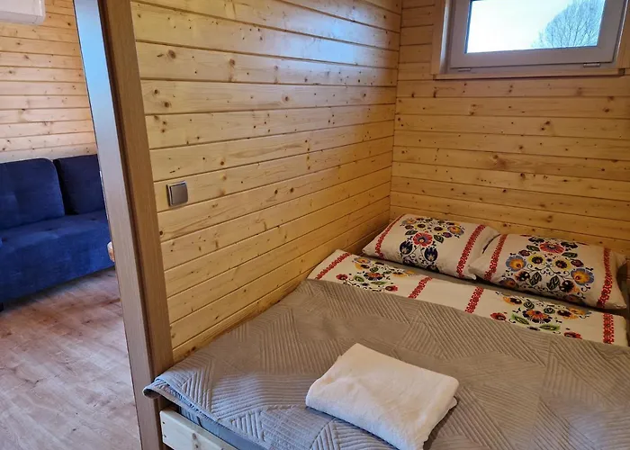 Z Teznia Solankowa, Sauna, Kominkiem Led Nad Jeziorem Zywieckim זאז'צ'ה